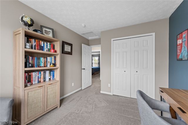13913 Woodcroft, North Royalton, OH 44133