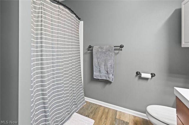 13913 Woodcroft, North Royalton, OH 44133
