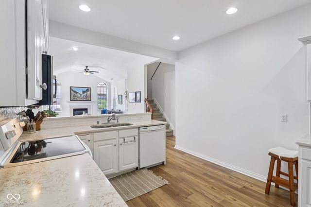 16636 Brownstone Court, Westfield, IN 46074