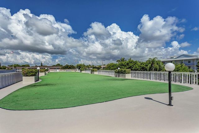 801 Lake Shore Drive 302, Lake Park, FL 33403