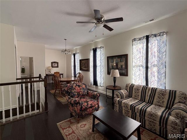 525 Walnut Street, Hannibal, MO 63401