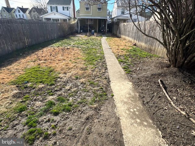 1319 WASHINGTON ST, Huntingdon, PA 16652