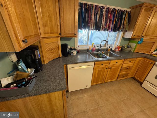 1319 WASHINGTON ST, Huntingdon, PA 16652