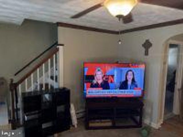 1319 WASHINGTON ST, Huntingdon, PA 16652