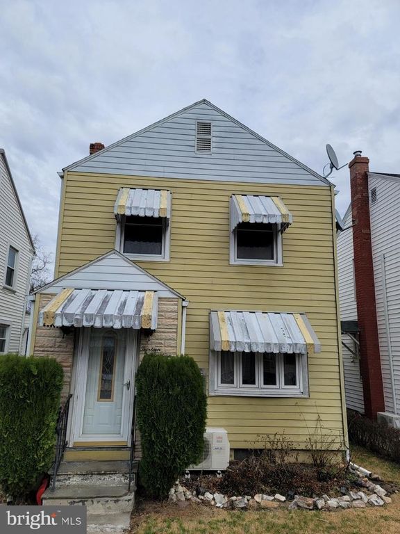 1319 WASHINGTON ST, Huntingdon, PA 16652