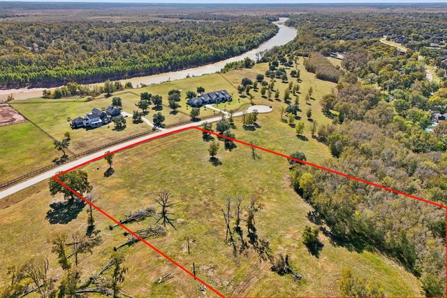 4802 Riverbend Ct, Fulshear, TX 77441