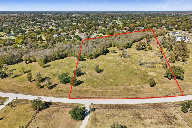 4802 Riverbend Ct, Fulshear, TX 77441