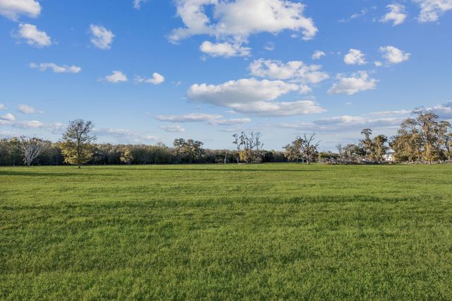 4802 Riverbend Ct, Fulshear, TX 77441