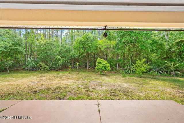 221 THORNLOE Drive, St. Johns, FL 32259