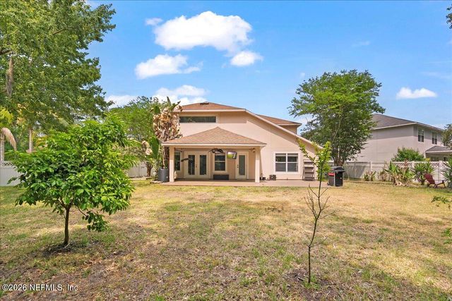 221 THORNLOE Drive, St. Johns, FL 32259