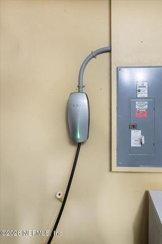 221 THORNLOE Drive, St. Johns, FL 32259