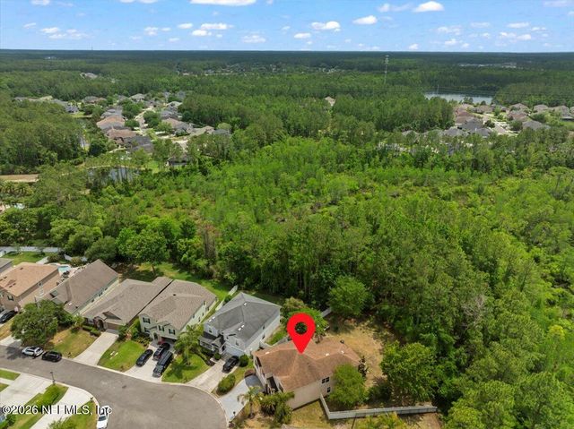 221 THORNLOE Drive, St. Johns, FL 32259