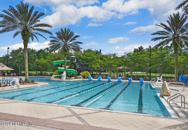 221 THORNLOE Drive, St. Johns, FL 32259