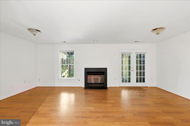 1213 WEATHERSTONE CT, Reston, VA 20194