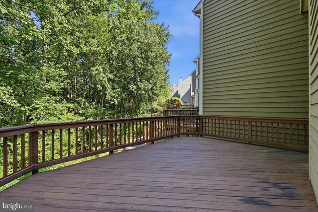 1213 WEATHERSTONE CT, Reston, VA 20194