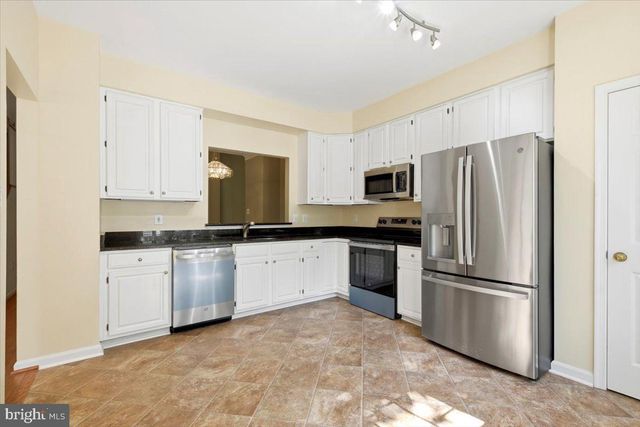 1213 WEATHERSTONE CT, Reston, VA 20194