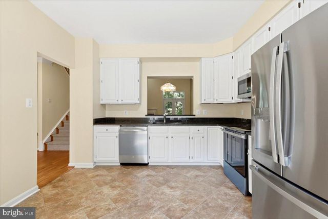 1213 WEATHERSTONE CT, Reston, VA 20194