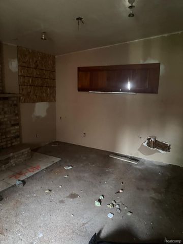 1383 Cleveland Avenue, Flint, MI 48503
