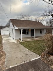 2126 Parkamo Avenue, Fairfield Twp, OH 45015