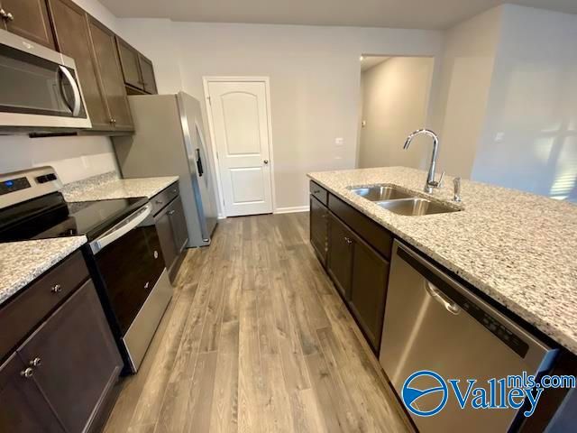 123 Derbyshire Drive, New Market, AL 35761