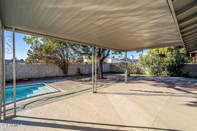14008 N 52ND Avenue, Glendale, AZ 85306