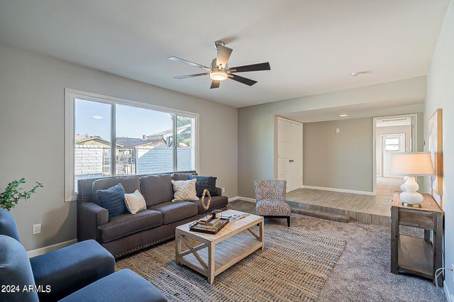 14008 N 52ND Avenue, Glendale, AZ 85306