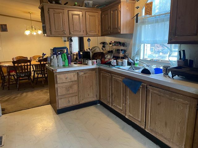 108 Lucas Pond Road, Northwood, NH 03261