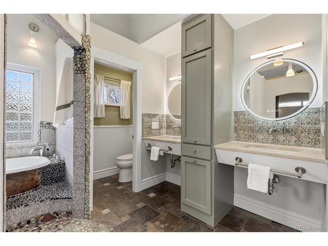 810 Taylor Ave, Loveland, CO 80537