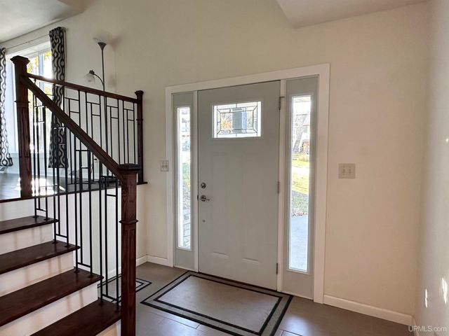 1508 S Grant Street, Iron Mountain, MI 49801