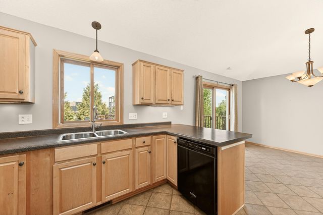 2813 Ashland Place NW, Rochester, MN 55901