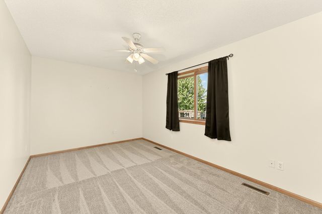 2813 Ashland Place NW, Rochester, MN 55901