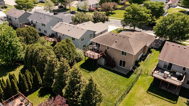 2813 Ashland Place NW, Rochester, MN 55901