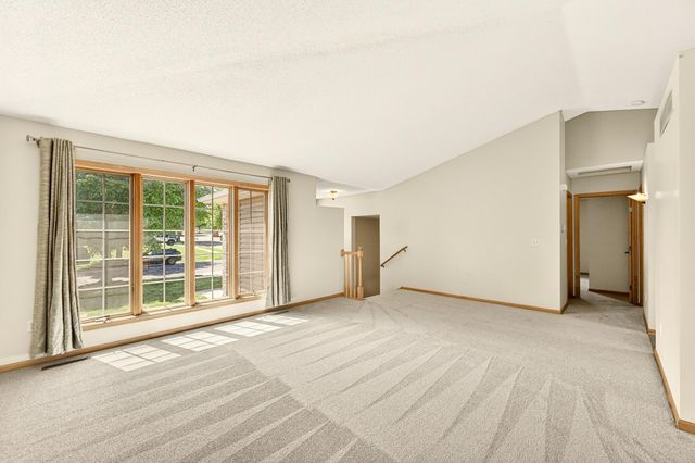 2813 Ashland Place NW, Rochester, MN 55901