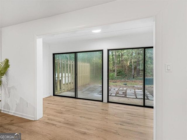 2185 Surrey Court SE, Marietta, GA 30067