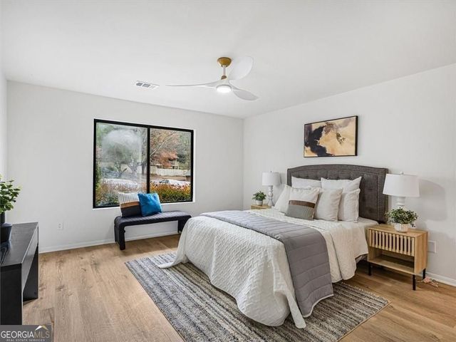 2185 Surrey Court SE, Marietta, GA 30067