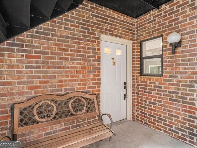 2185 Surrey Court SE, Marietta, GA 30067