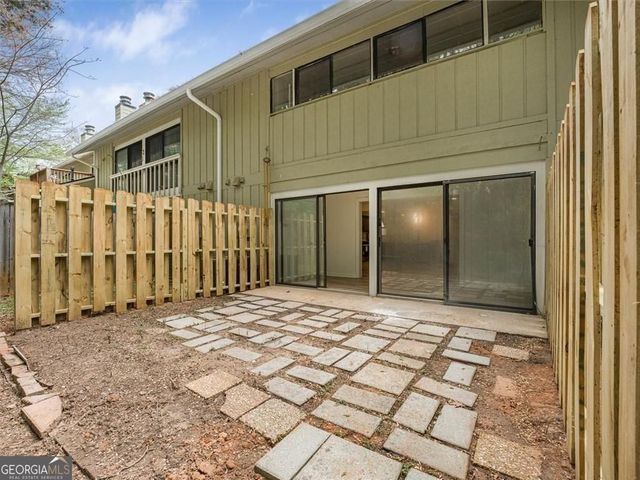 2185 Surrey Court SE, Marietta, GA 30067