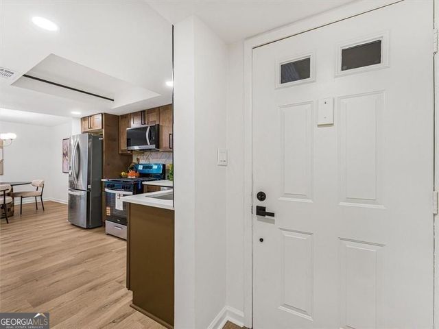 2185 Surrey Court SE, Marietta, GA 30067