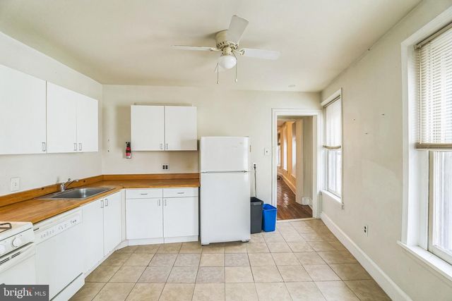 4417 BAKER ST, Philadelphia, PA 19127