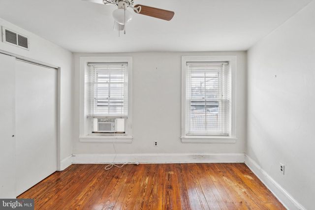 4417 BAKER ST, Philadelphia, PA 19127