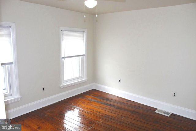 4417 BAKER ST, Philadelphia, PA 19127