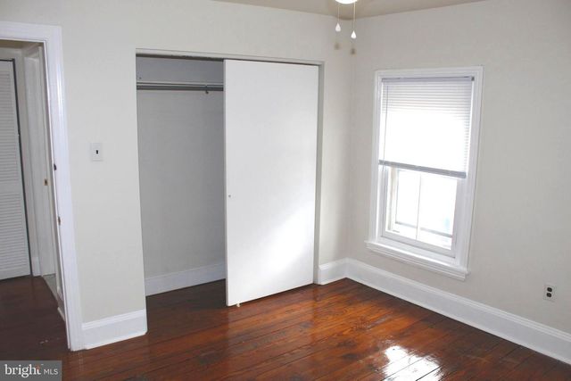 4417 BAKER ST, Philadelphia, PA 19127