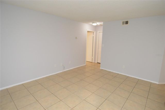 8630 MALLARD RESERVE DRIVE 103, Tampa, FL 33614