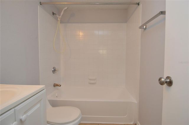 8630 MALLARD RESERVE DRIVE 103, Tampa, FL 33614