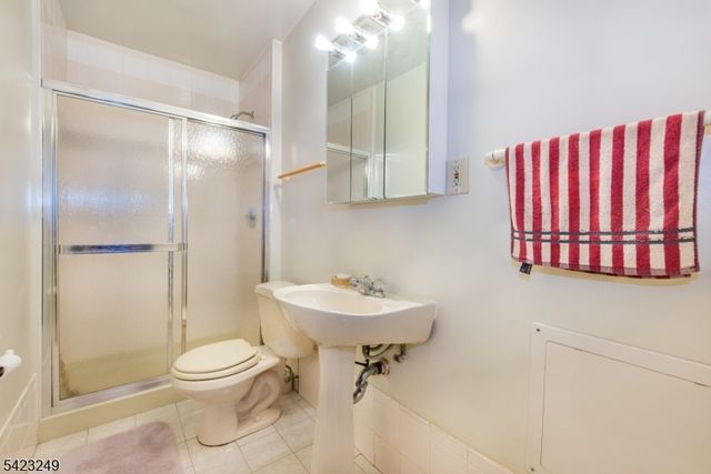 10 Pierson Ct, Mahwah Twp., NJ 07430