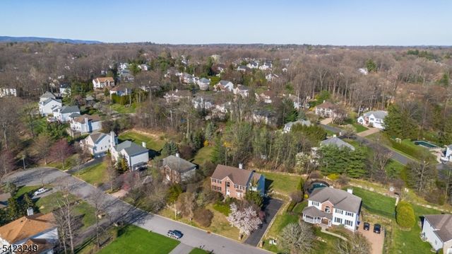 10 Pierson Ct, Mahwah Twp., NJ 07430