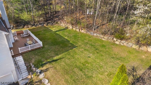 10 Pierson Ct, Mahwah Twp., NJ 07430