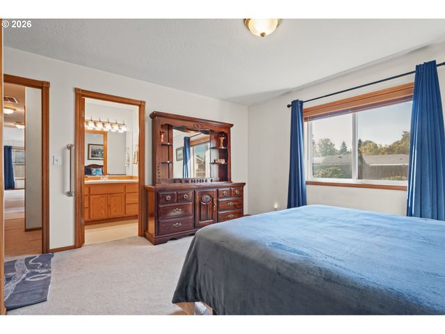 4644 CALUMET Way, Eugene, OR 97404