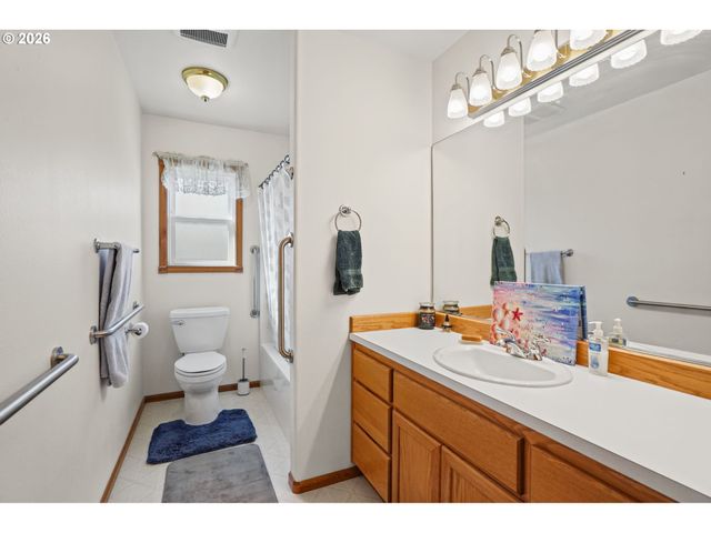 4644 CALUMET Way, Eugene, OR 97404
