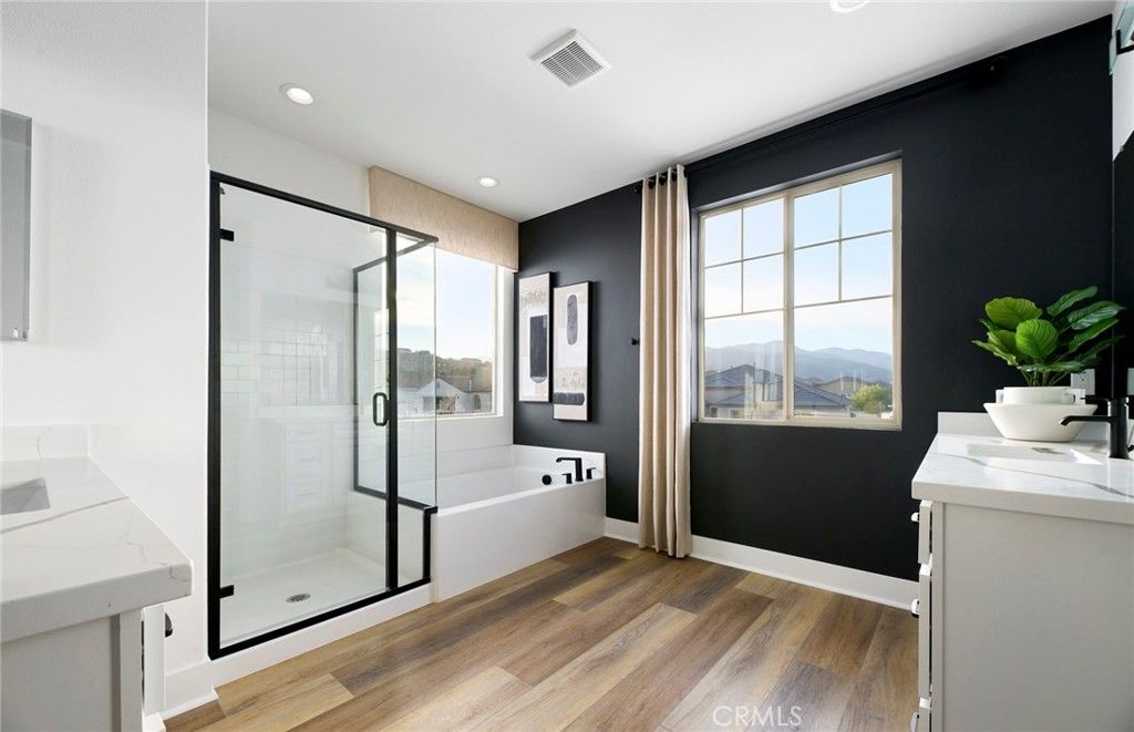 Image 11 of property listing at 4001 Hudson Lane, Lake Elsinore, CA 92530